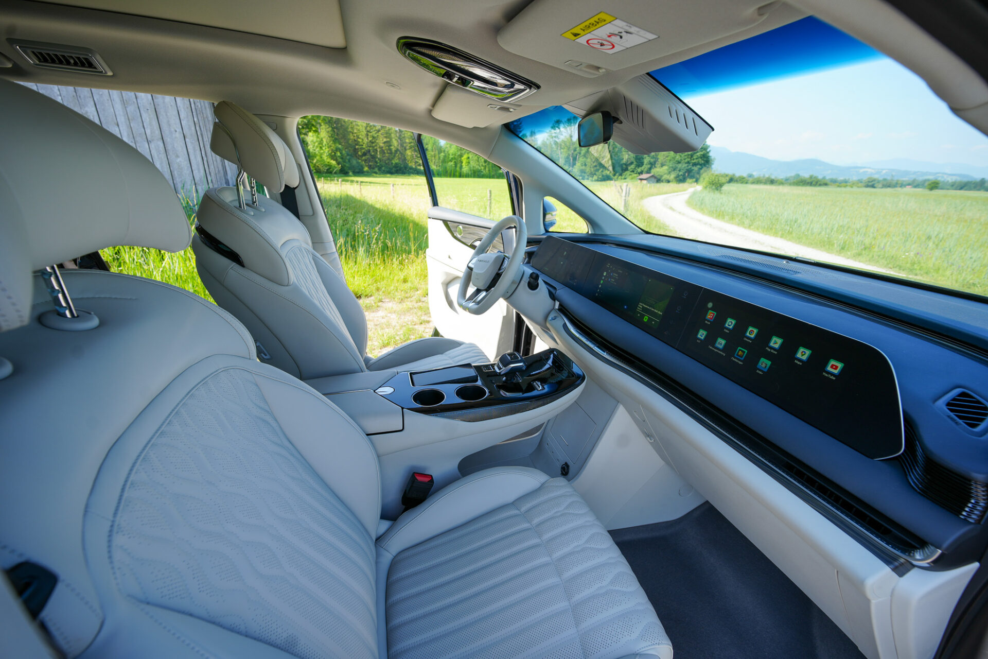 Forthing 9 HEV - Bild 26