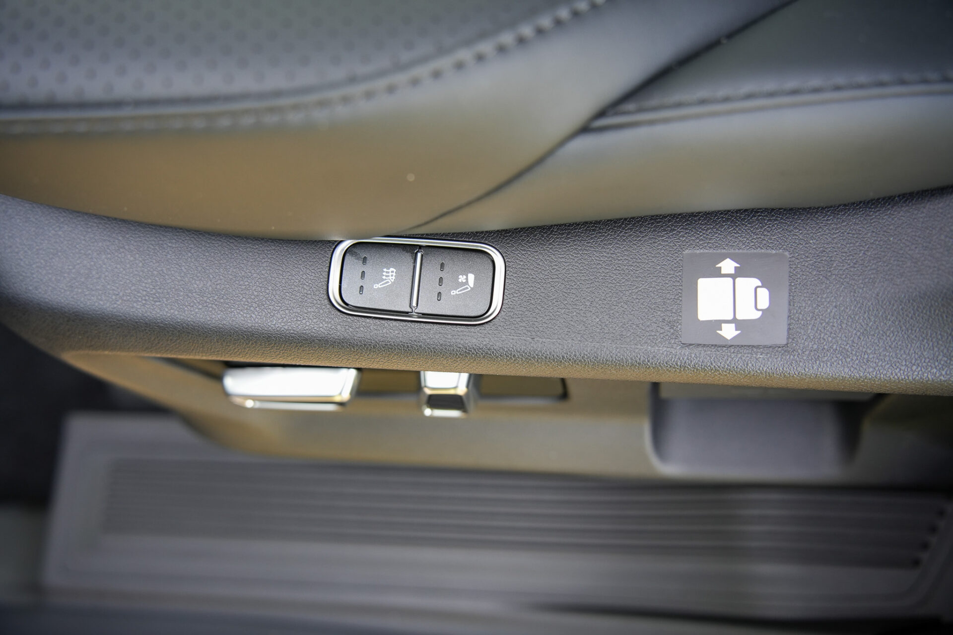 Forthing 4 PHEV - Bild 39