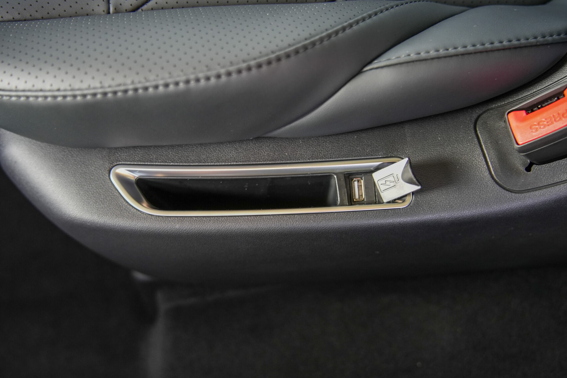 Forthing 4 PHEV - Bild 38