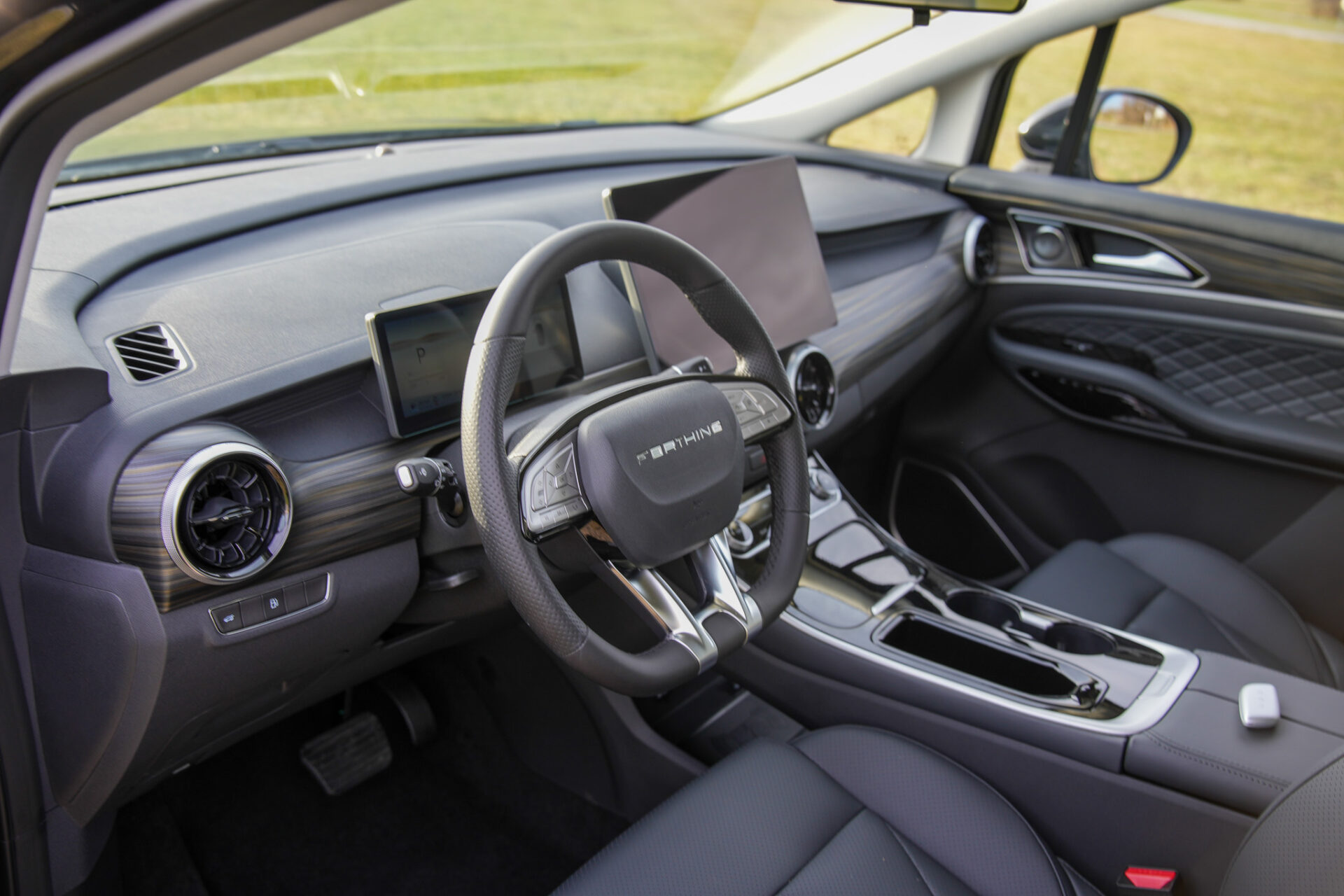 Forthing 4 PHEV - Bild 32