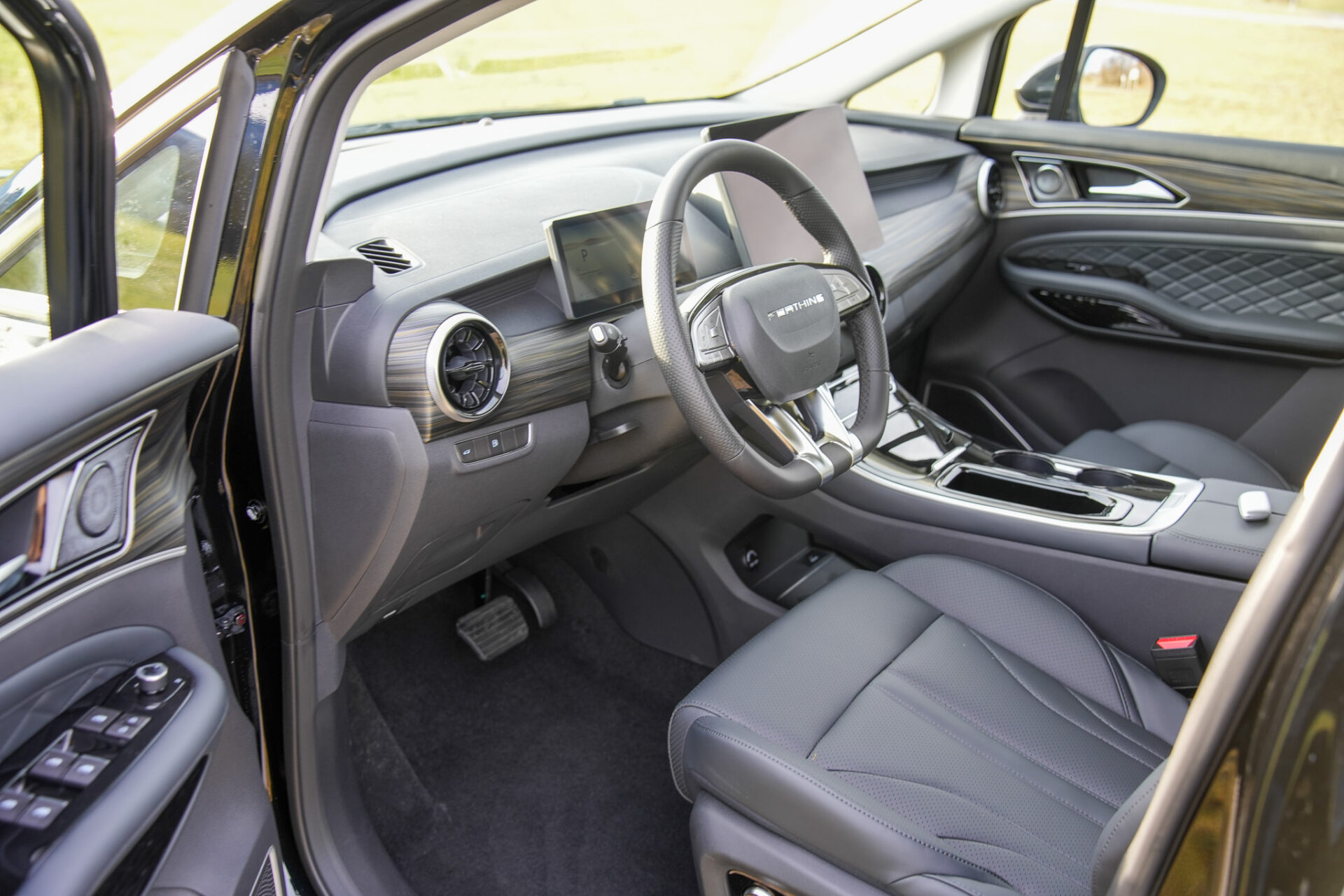 Forthing 4 PHEV - Bild 31