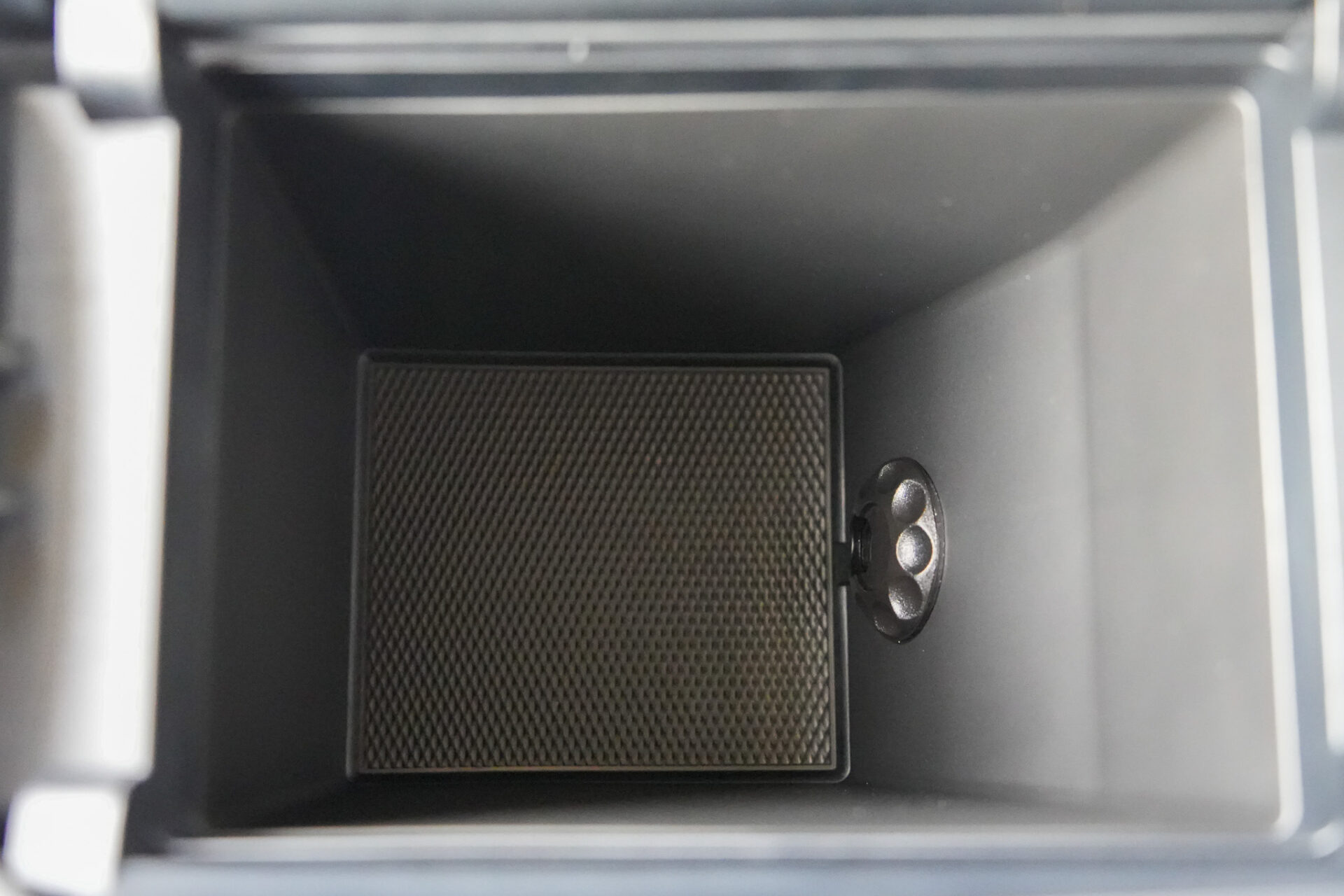 Forthing 4 PHEV - Bild 16