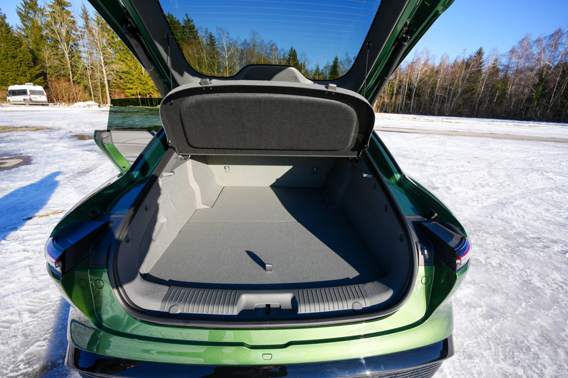 Forthing 7 REEV - Bild 14